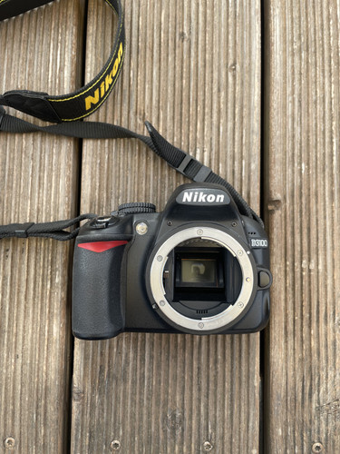 Nikon d3100 2mp - nikon, d